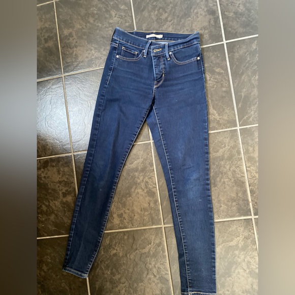 2 /$50 Levi’s 311 Shaping Skinny - Picture 3 of 4